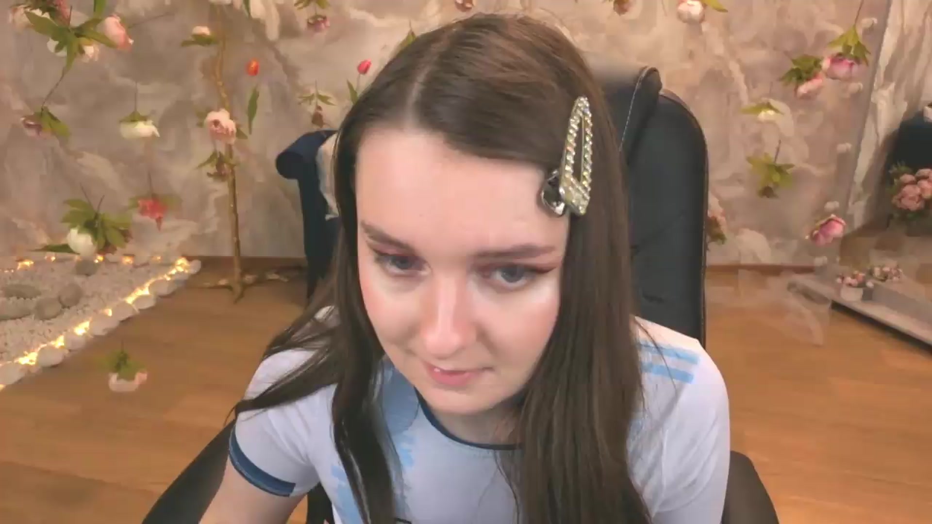 Gallery image thumbnail from Milim_Nava's myfreecams stream on, 07/04/2026, 10:30 image 18 of 20