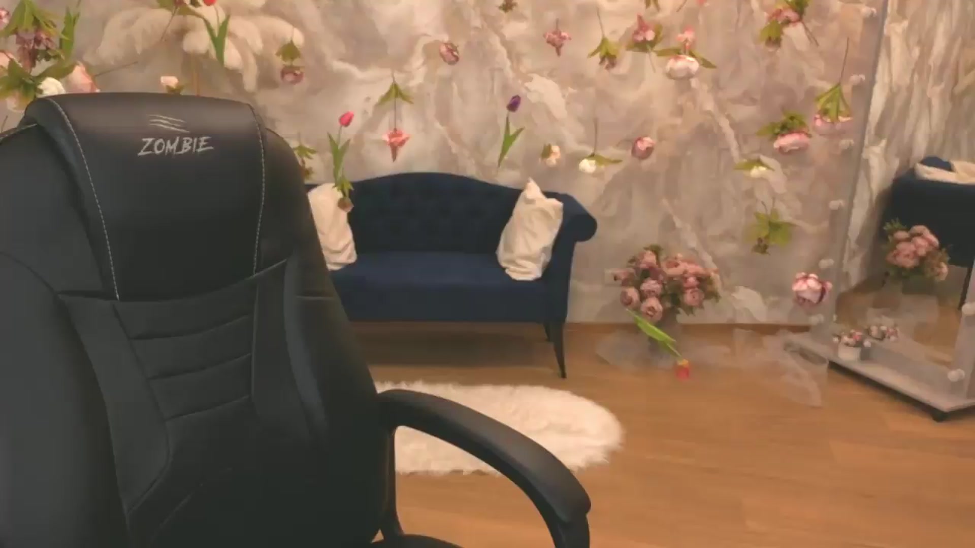 Gallery image thumbnail from Milim_Nava's myfreecams stream on, 07/04/2026, 12:03 image 12 of 20