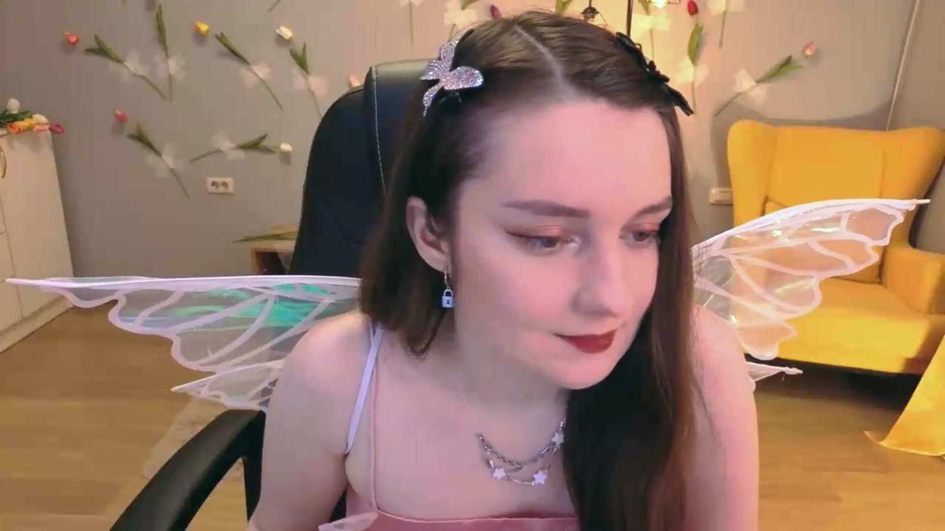 Gallery image thumbnail from Milim_Nava's myfreecams stream on, 07/05/2026, 04:07 image 2 of 20