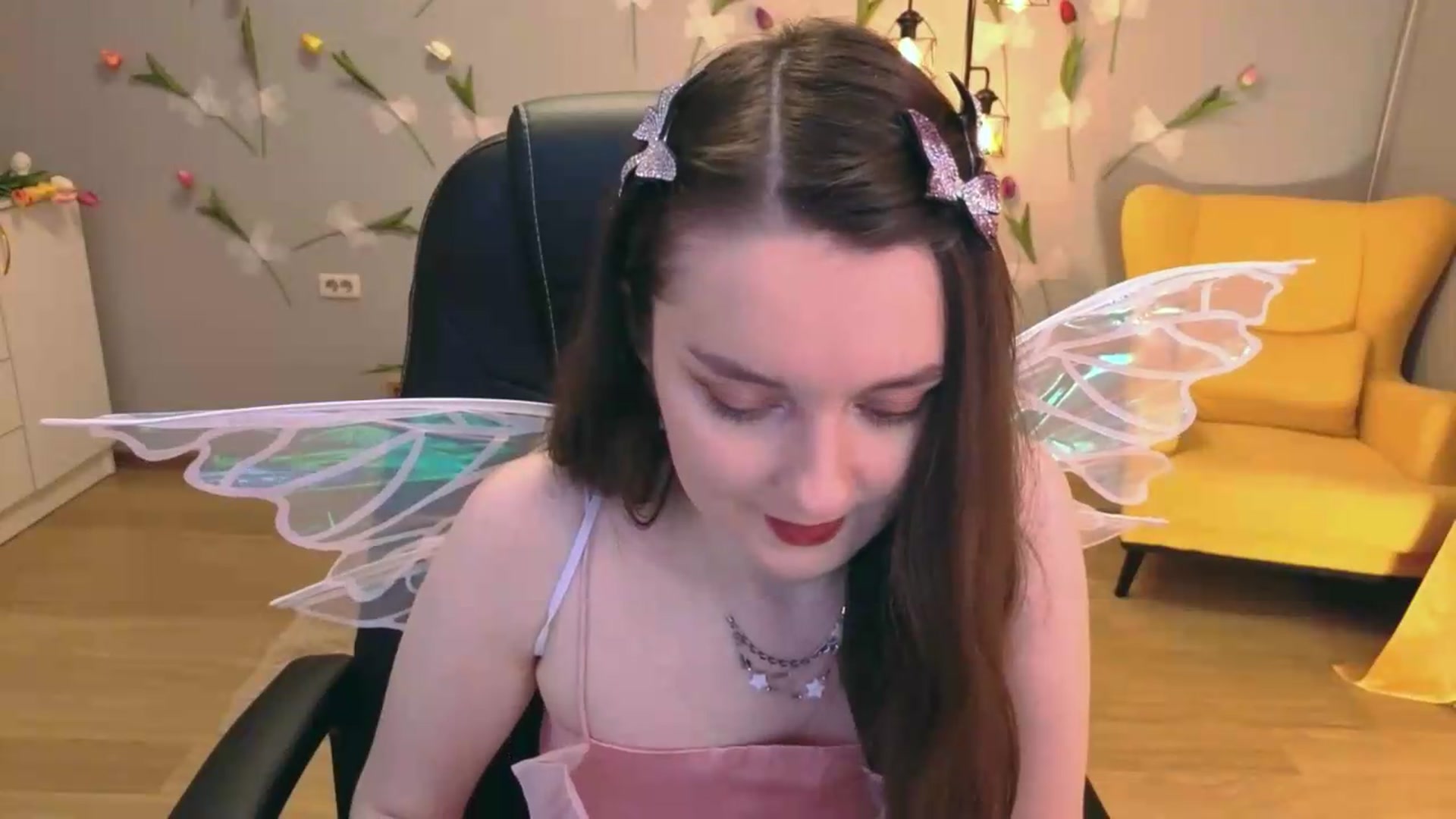 Gallery image thumbnail from Milim_Nava's myfreecams stream on, 07/05/2026, 04:07 image 9 of 20