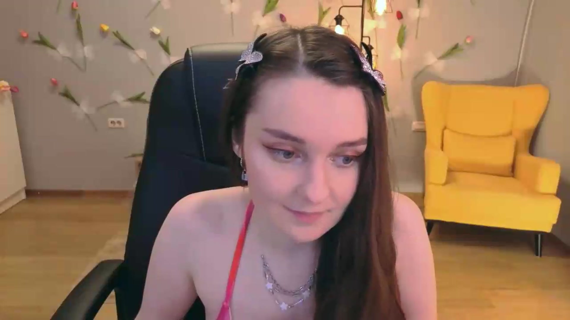 Gallery image thumbnail from Milim_Nava's myfreecams stream on, 07/05/2026, 09:17 image 6 of 20