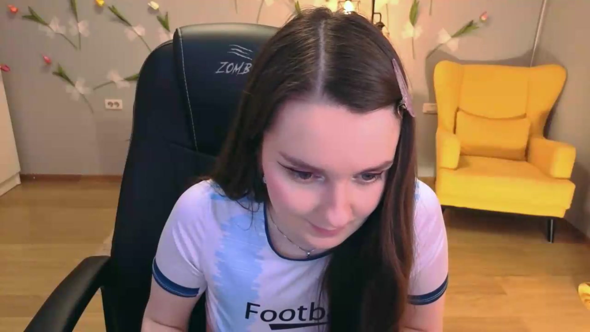 Gallery image thumbnail from Milim_Nava's myfreecams stream on, 07/07/2026, 08:01 image 7 of 20
