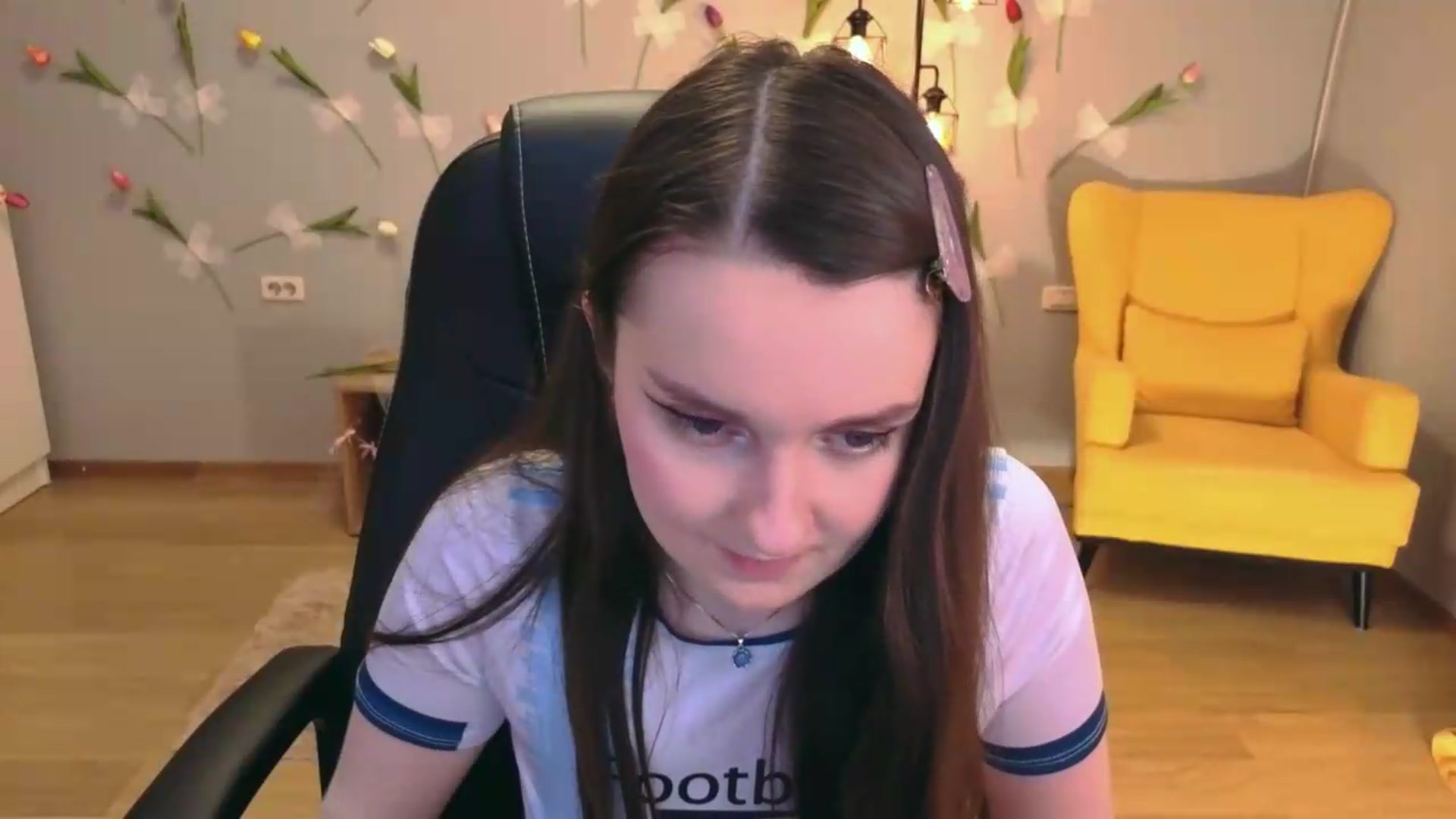 Gallery image thumbnail from Milim_Nava's myfreecams stream on, 07/07/2026, 08:01 image 14 of 20