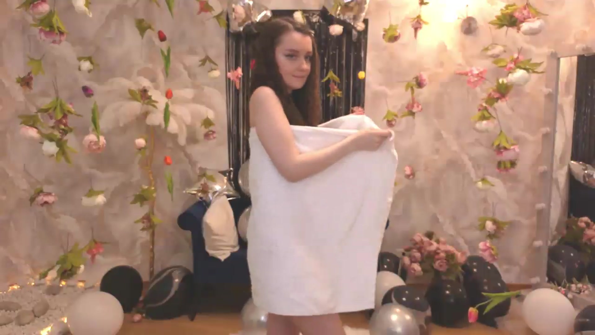 Gallery image thumbnail from Milim_Nava's myfreecams stream on, 07/09/2026, 10:19 image 9 of 20