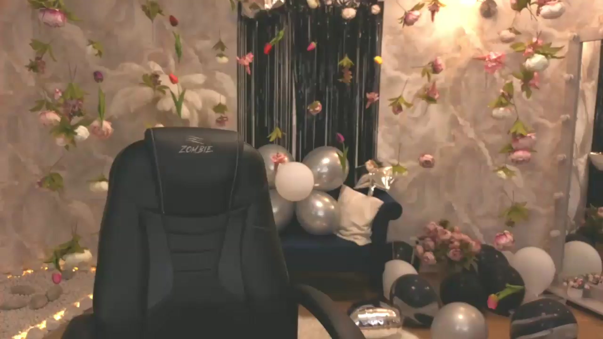Gallery image thumbnail from Milim_Nava's myfreecams stream on, 07/11/2026, 21:54 image 3 of 20