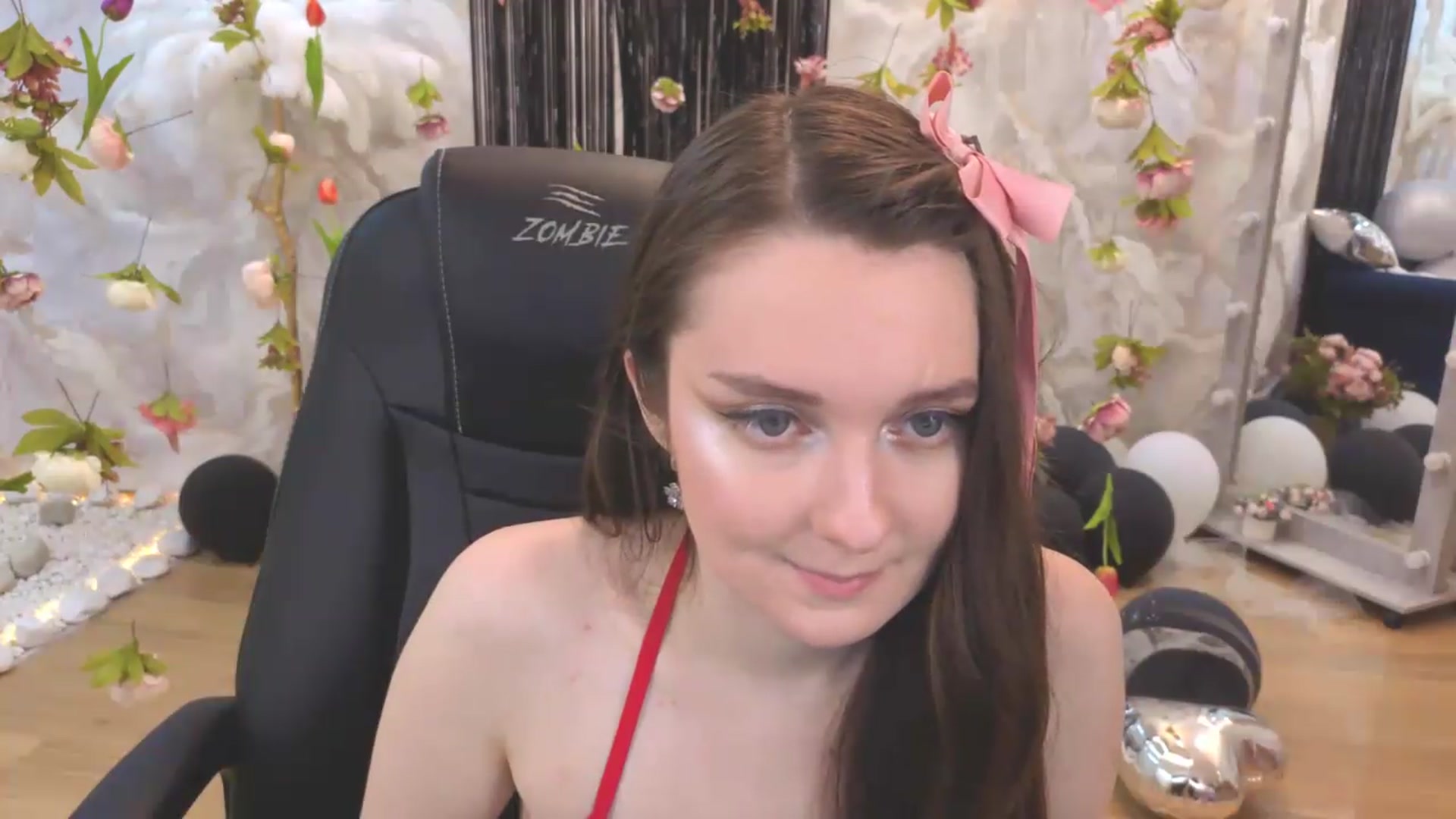 Gallery image thumbnail from Milim_Nava's myfreecams stream on, 07/14/2026, 10:46 image 8 of 20