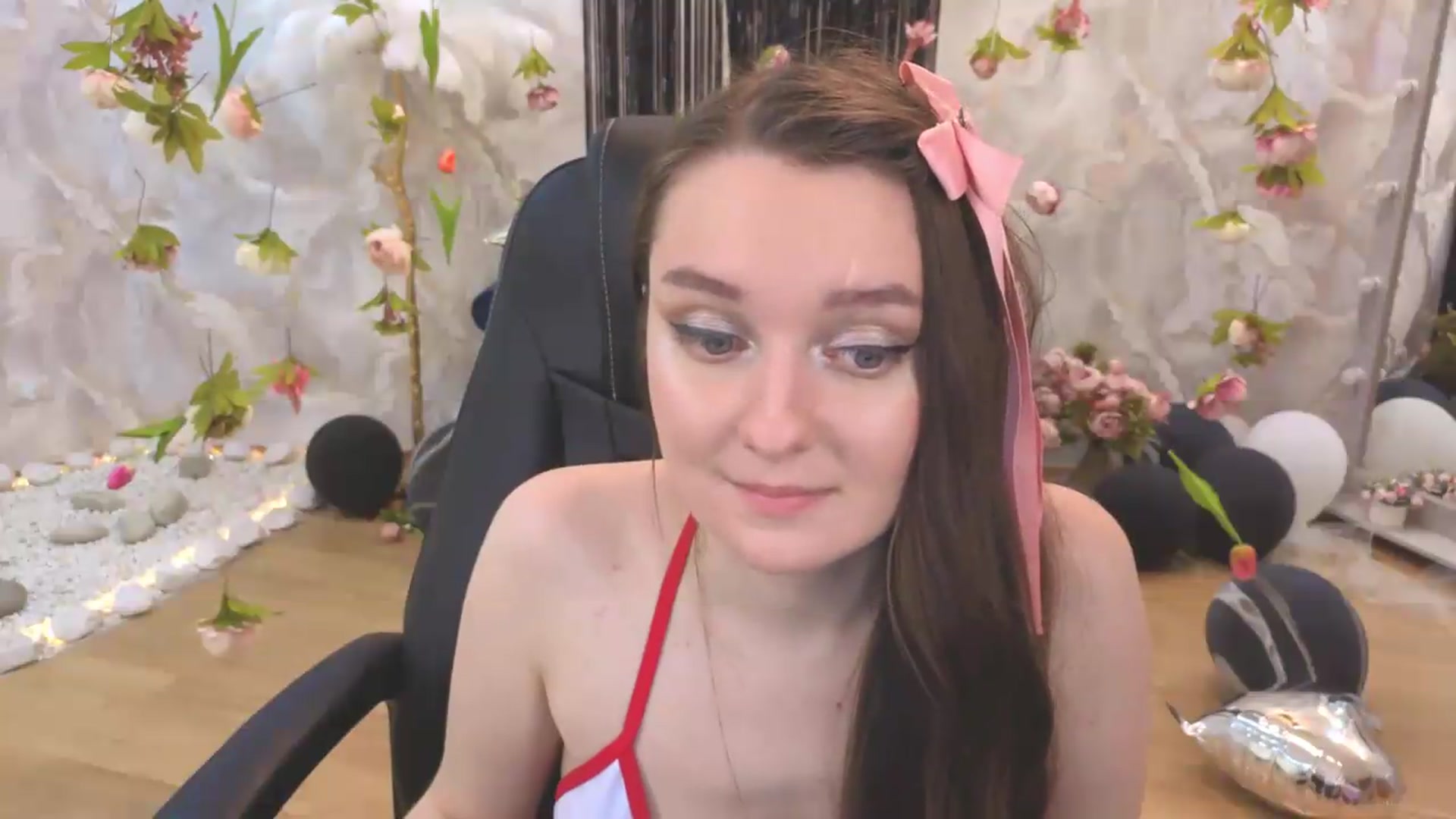 Gallery image thumbnail from Milim_Nava's myfreecams stream on, 07/14/2026, 11:53 image 18 of 20