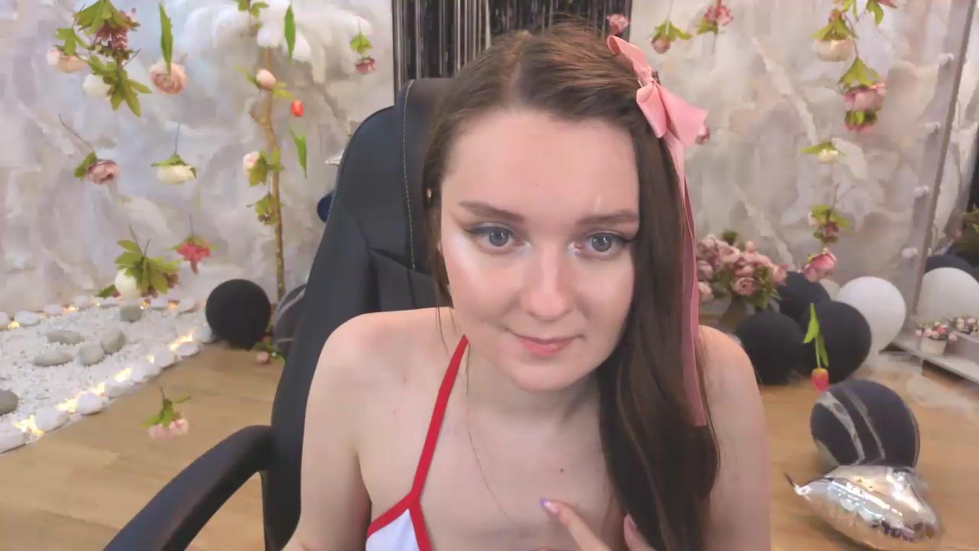 Gallery image thumbnail from Milim_Nava's myfreecams stream on, 07/14/2026, 11:53 image 16 of 20