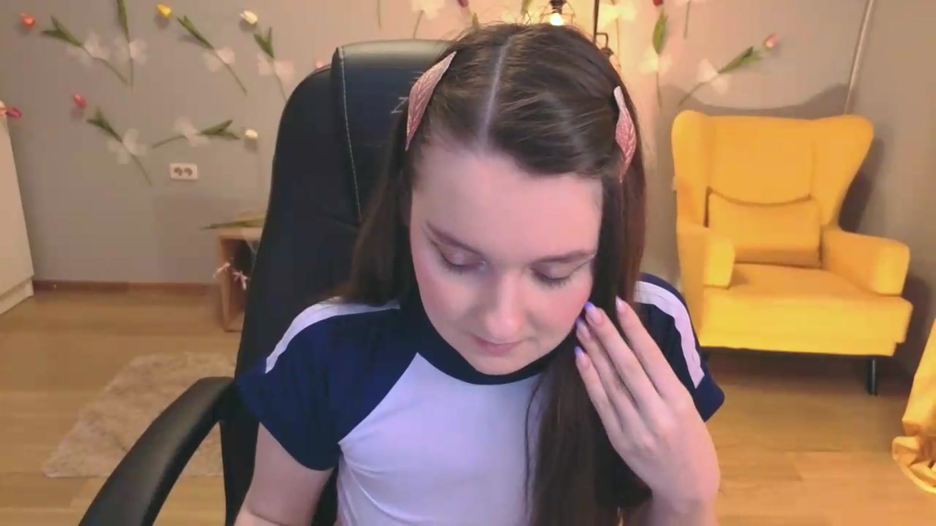 Gallery image thumbnail from Milim_Nava's myfreecams stream on, 07/15/2026, 09:05 image 19 of 20