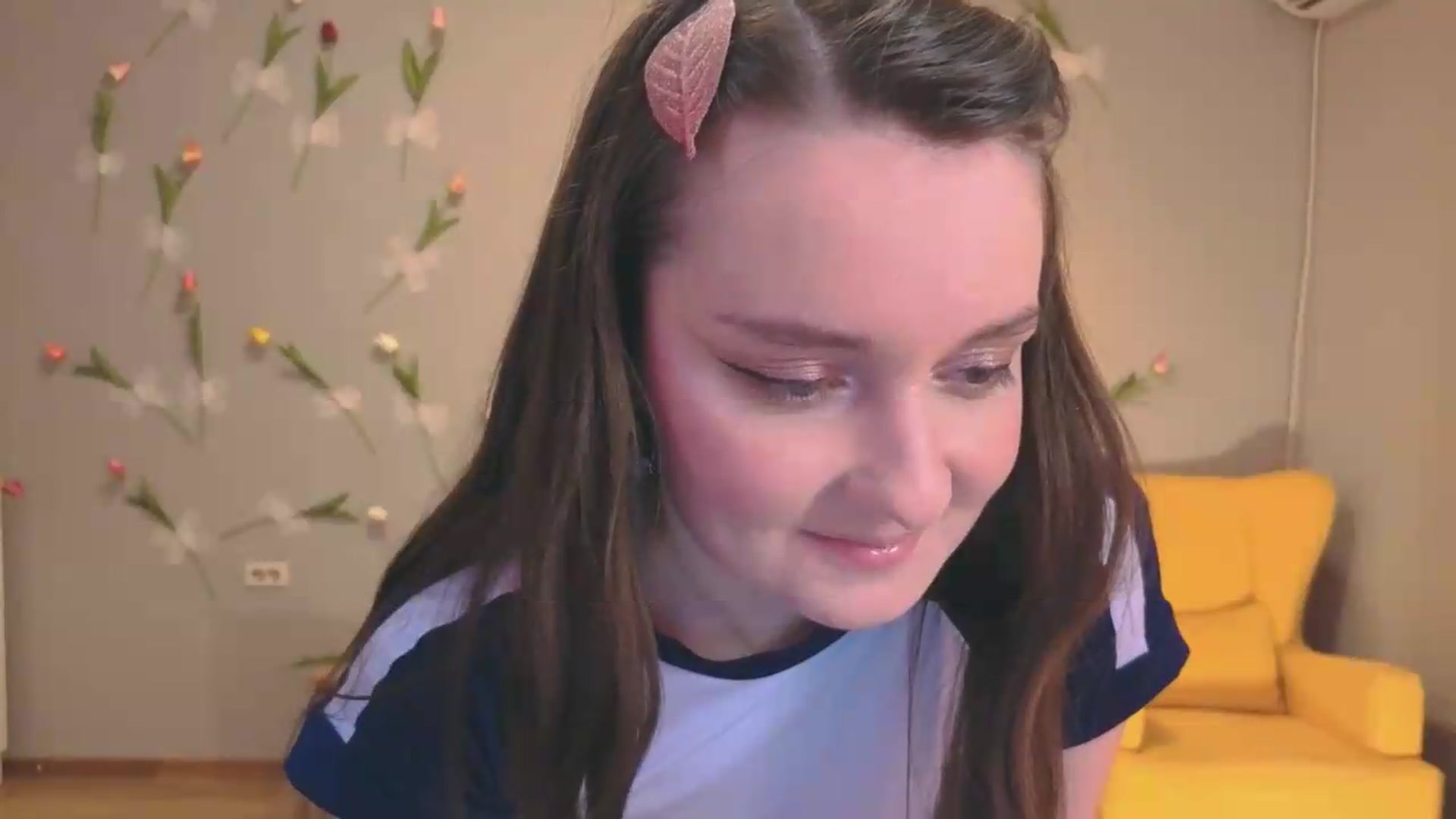 Gallery image thumbnail from Milim_Nava's myfreecams stream on, 07/15/2026, 11:58 image 16 of 20