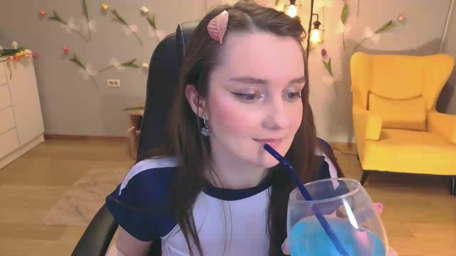 Gallery image thumbnail from Milim_Nava's myfreecams stream on, 07/15/2026, 11:58 image 4 of 20