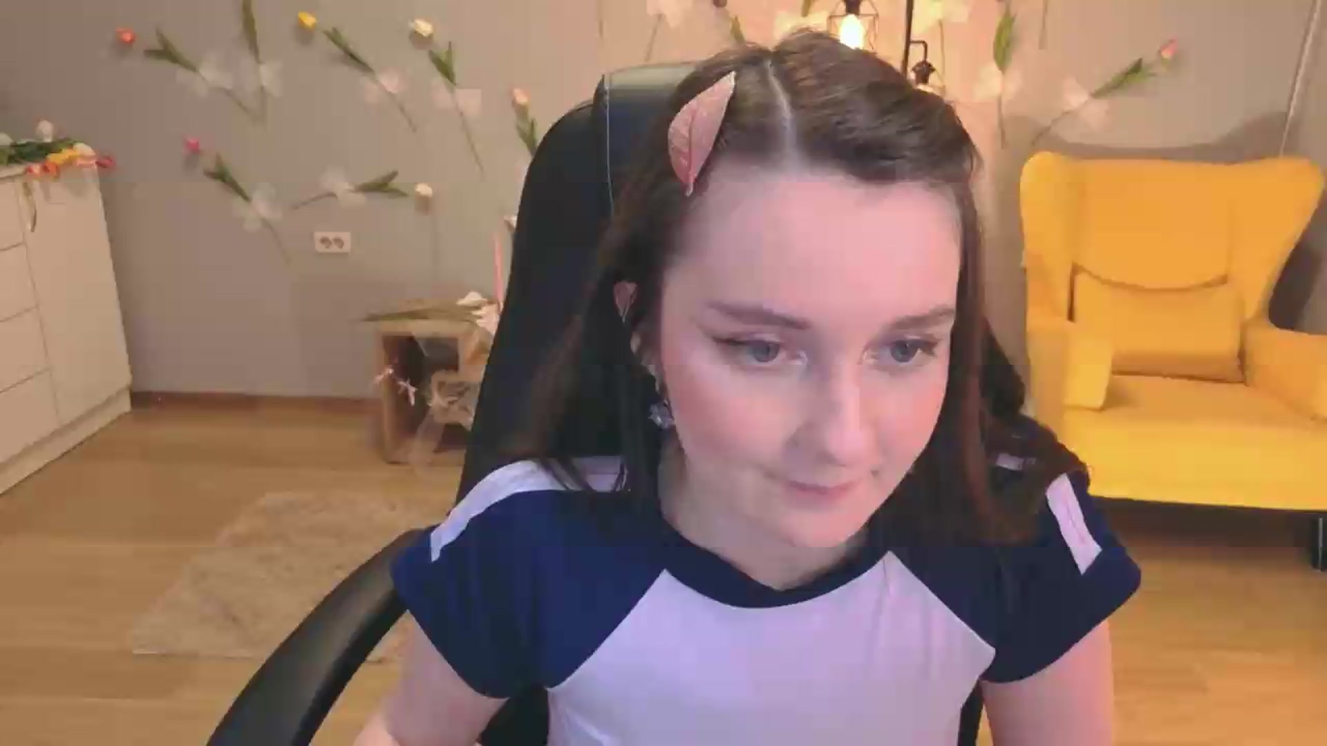 Gallery image thumbnail from Milim_Nava's myfreecams stream on, 07/15/2026, 11:58 image 1 of 20