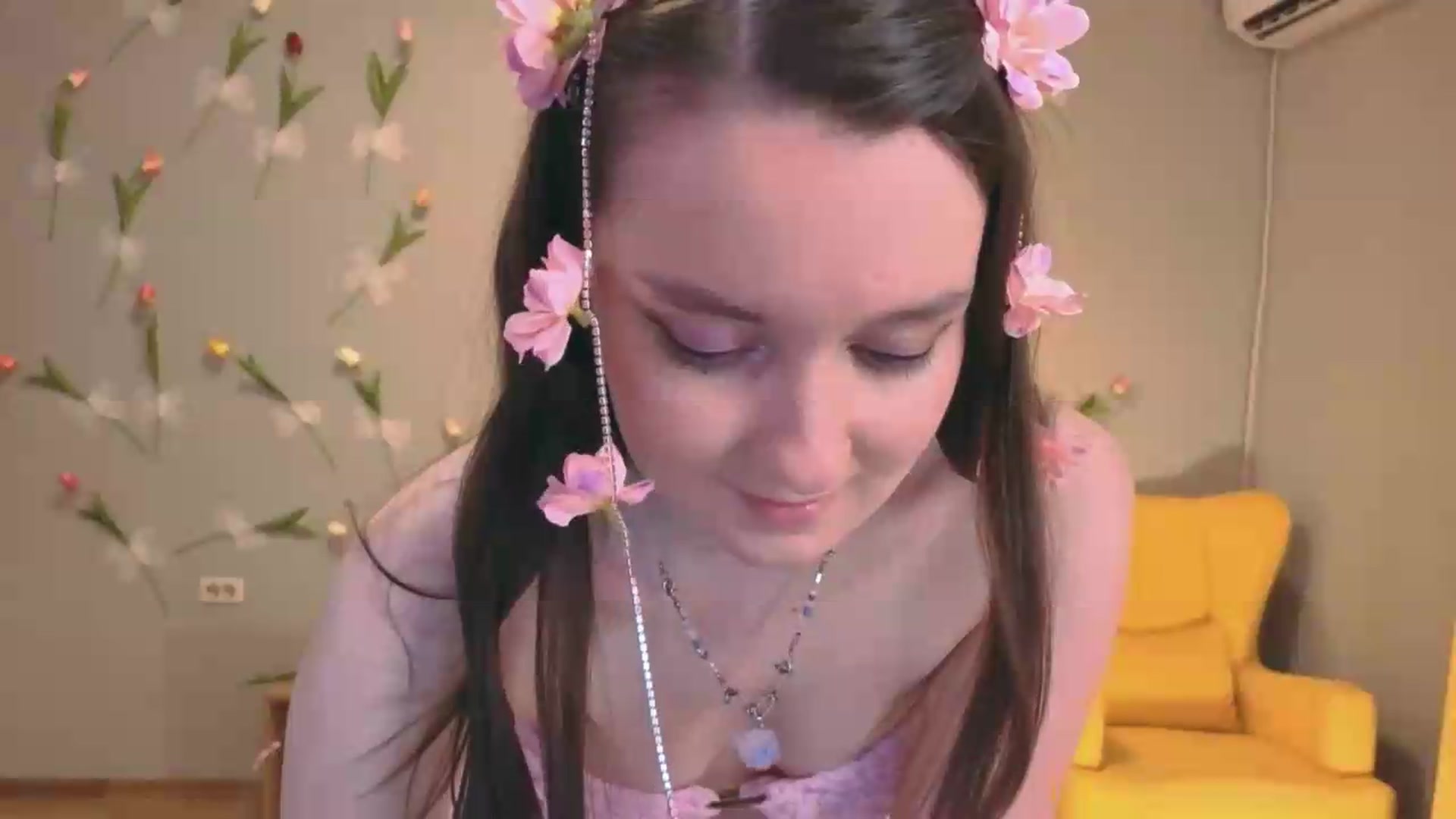Gallery image thumbnail from Milim_Nava's myfreecams stream on, 07/16/2026, 18:45 image 5 of 20