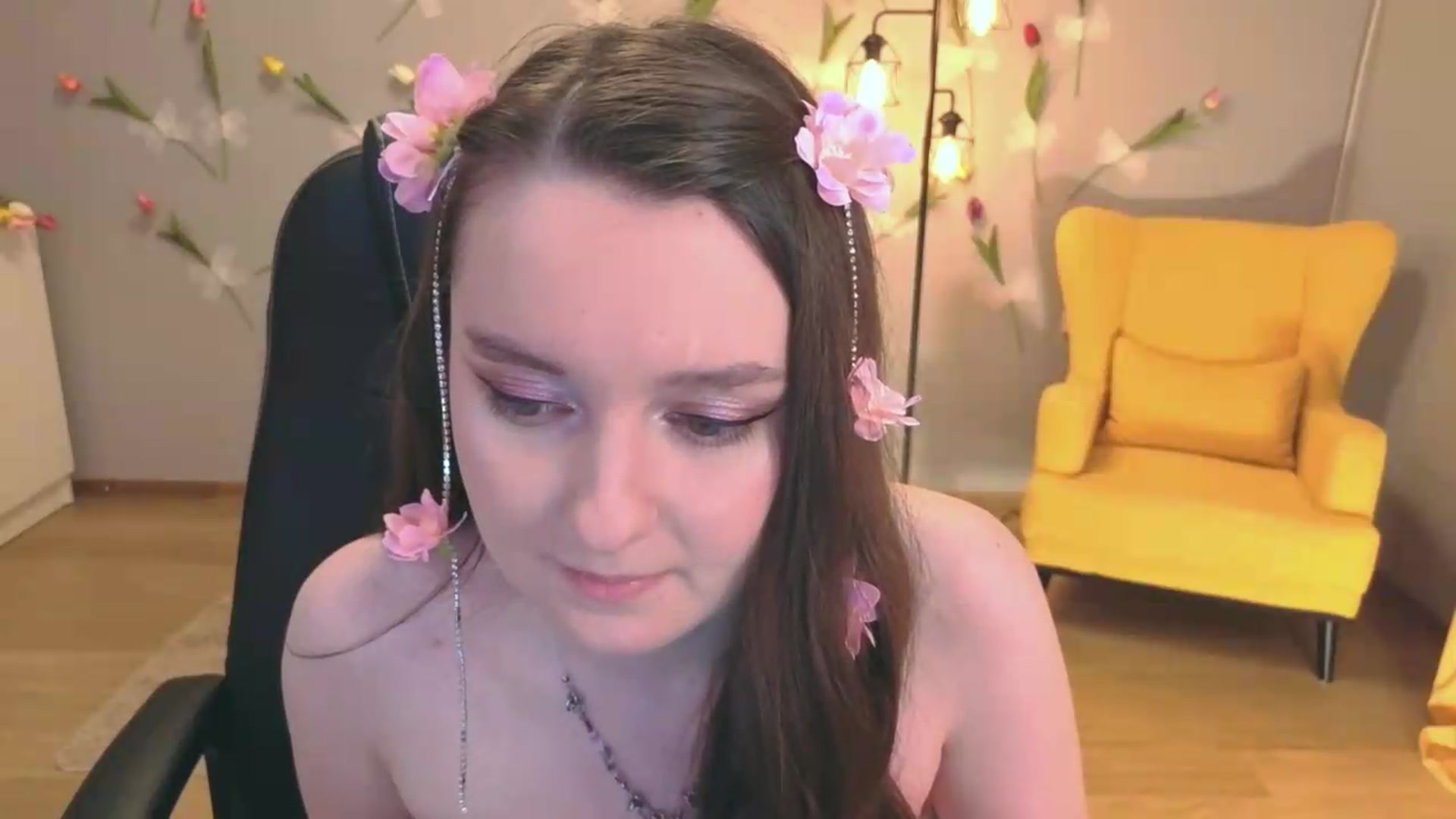 Gallery image thumbnail from Milim_Nava's myfreecams stream on, 07/16/2026, 21:12 image 12 of 20