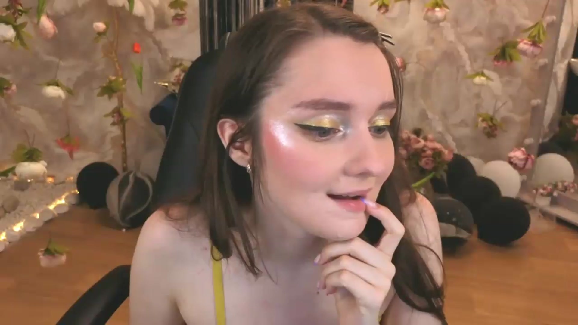 Gallery image thumbnail from Milim_Nava's myfreecams stream on, 07/17/2026, 18:40 image 18 of 20
