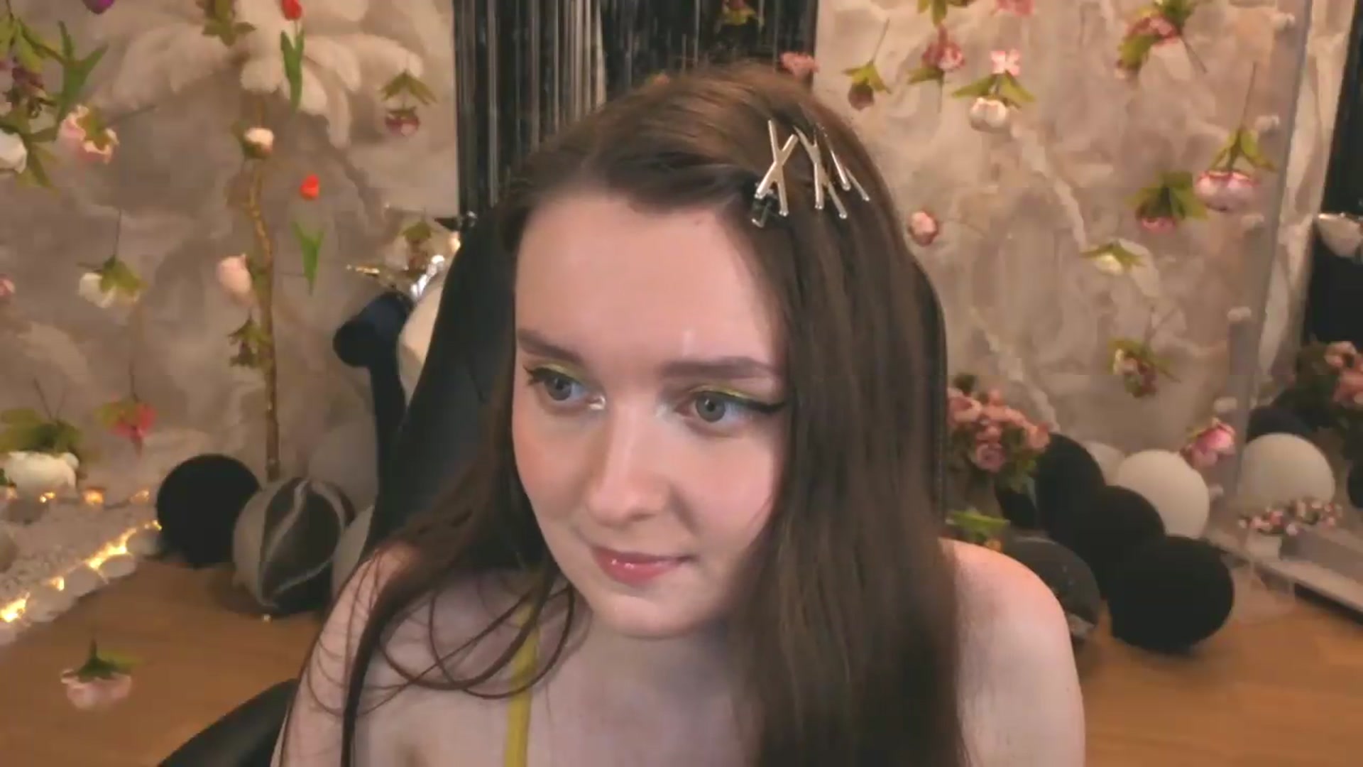 Gallery image thumbnail from Milim_Nava's myfreecams stream on, 07/17/2026, 20:45 image 2 of 20
