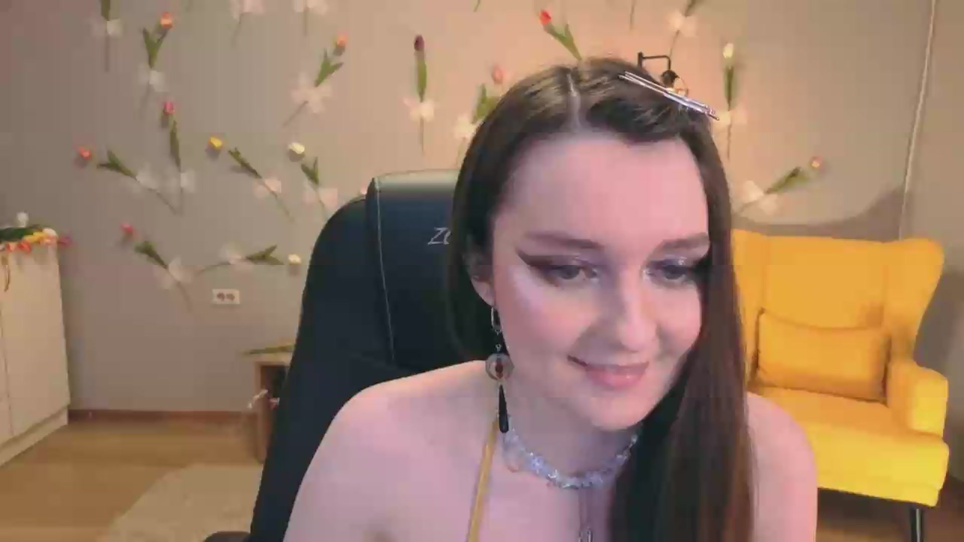 Gallery image thumbnail from Milim_Nava's myfreecams stream on, 07/18/2026, 20:32 image 5 of 20