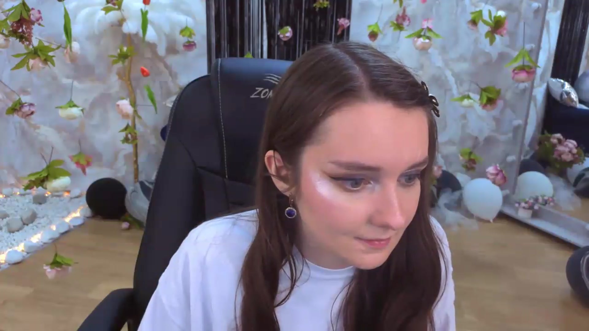 Gallery image thumbnail from Milim_Nava's myfreecams stream on, 07/19/2026, 21:31 image 11 of 20