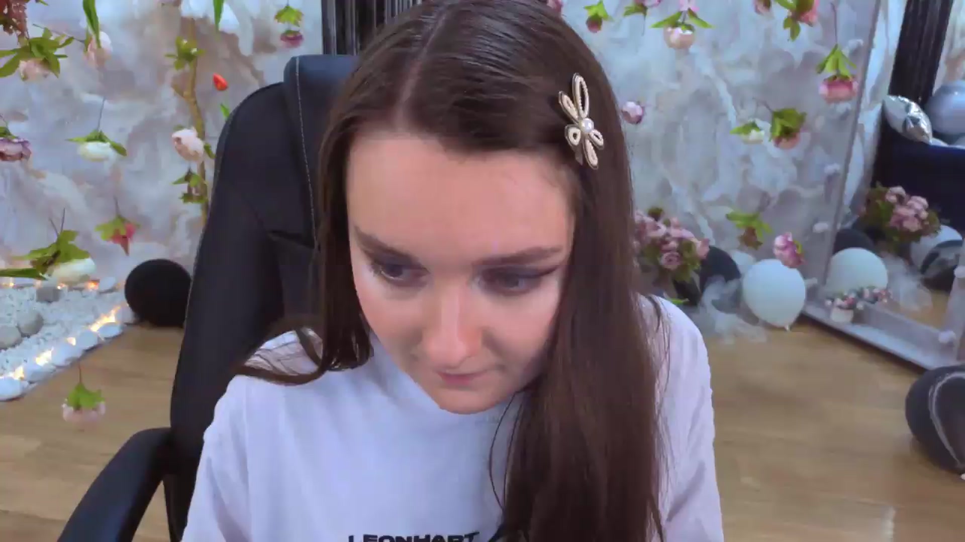 Gallery image thumbnail from Milim_Nava's myfreecams stream on, 07/19/2026, 21:31 image 20 of 20