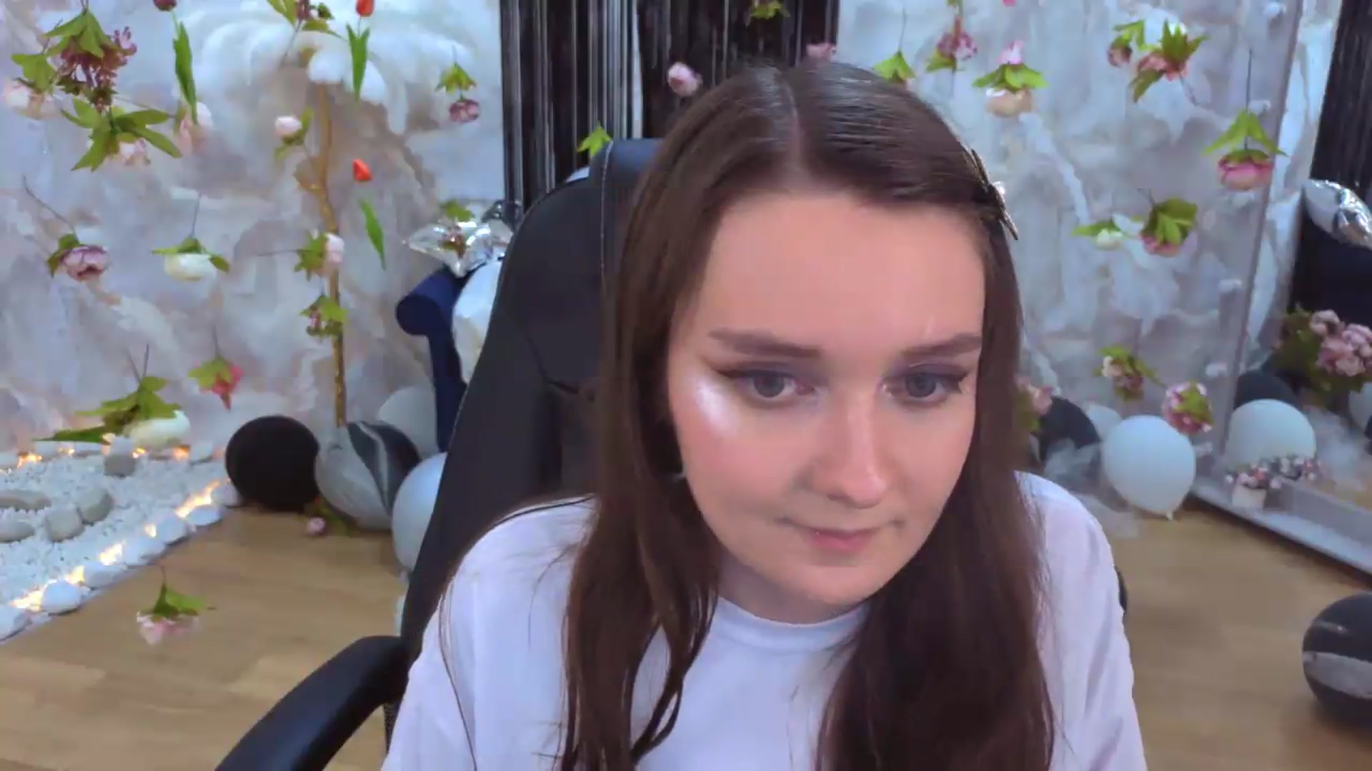 Gallery image thumbnail from Milim_Nava's myfreecams stream on, 07/19/2026, 22:54 image 7 of 20