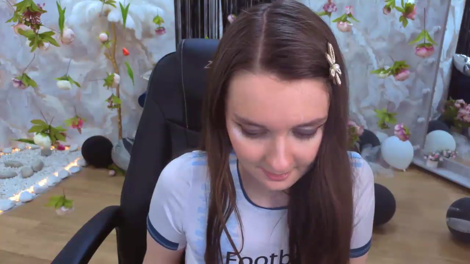 Gallery image thumbnail from Milim_Nava's myfreecams stream on, 07/20/2026, 24:49 image 7 of 20