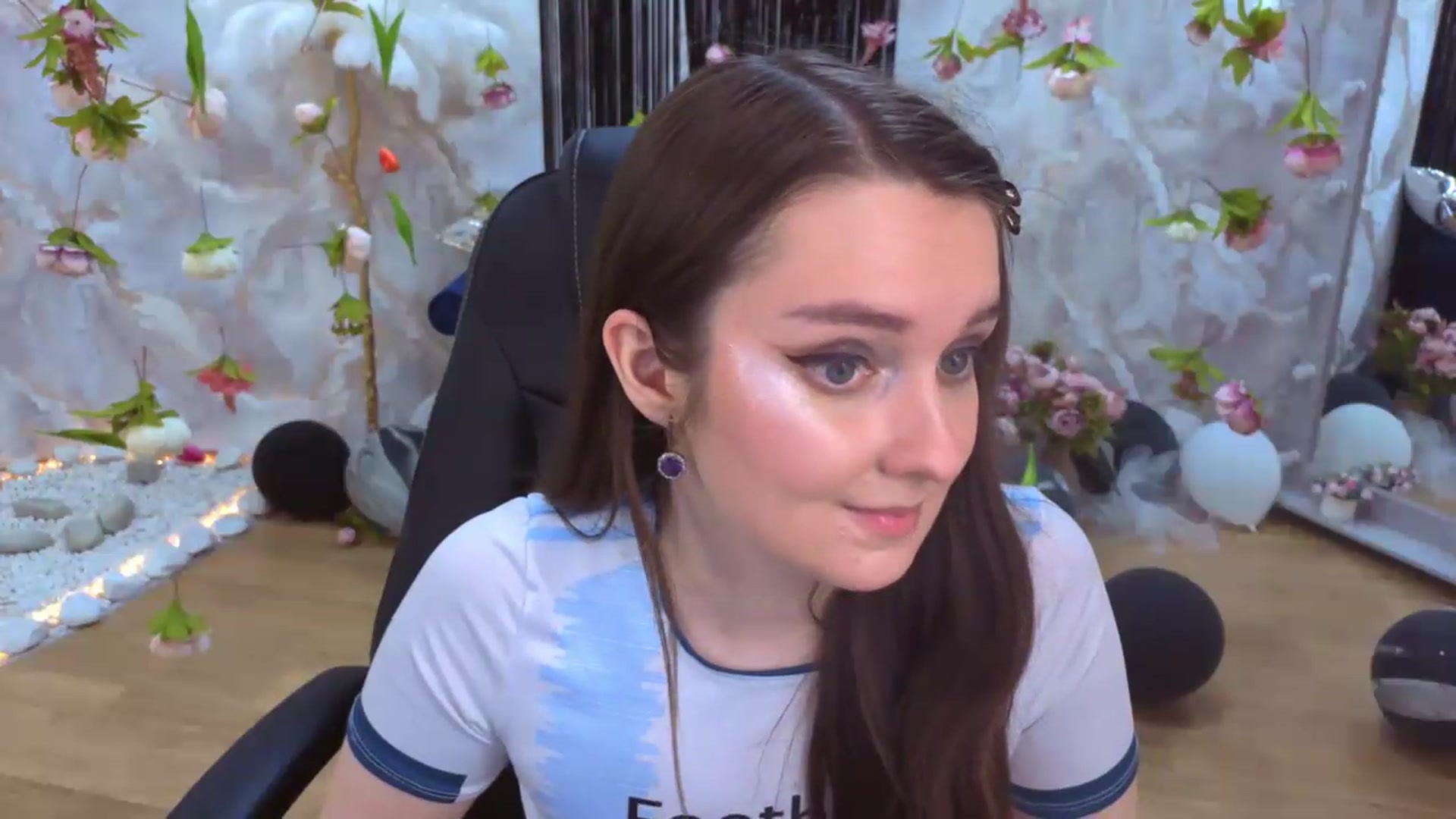 Gallery image thumbnail from Milim_Nava's myfreecams stream on, 07/20/2026, 24:49 image 4 of 20