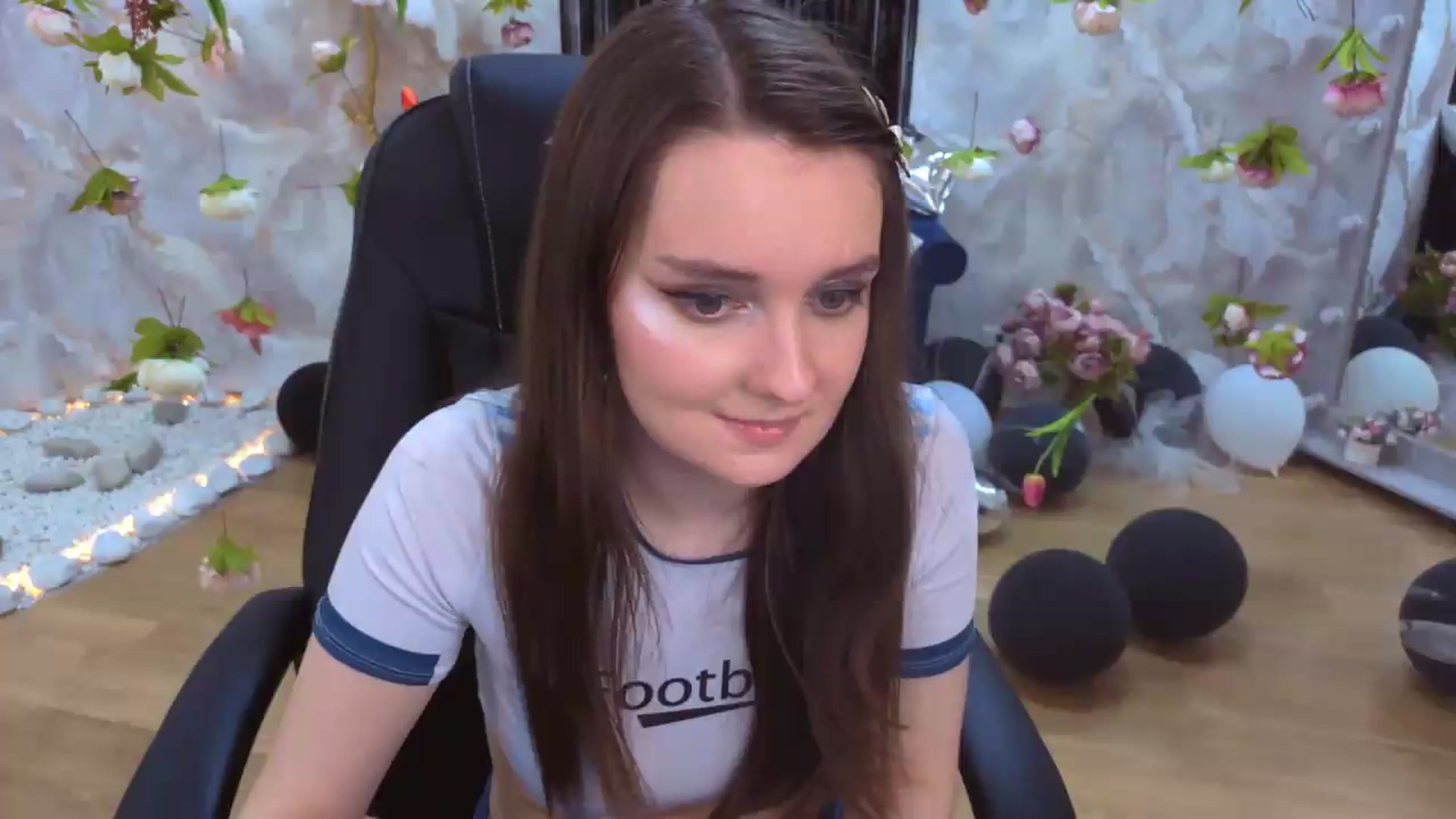 Gallery image thumbnail from Milim_Nava's myfreecams stream on, 07/20/2026, 24:49 image 1 of 20