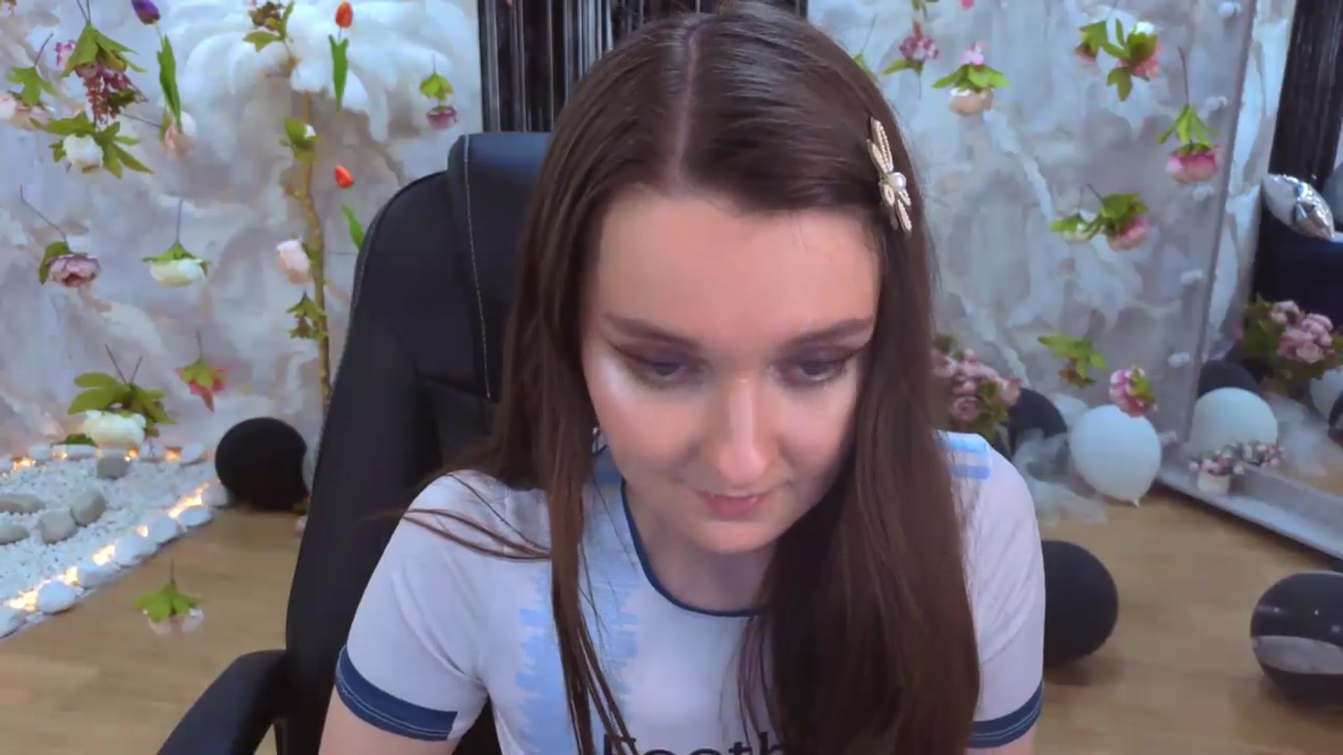 Gallery image thumbnail from Milim_Nava's myfreecams stream on, 07/20/2026, 01:50 image 3 of 20