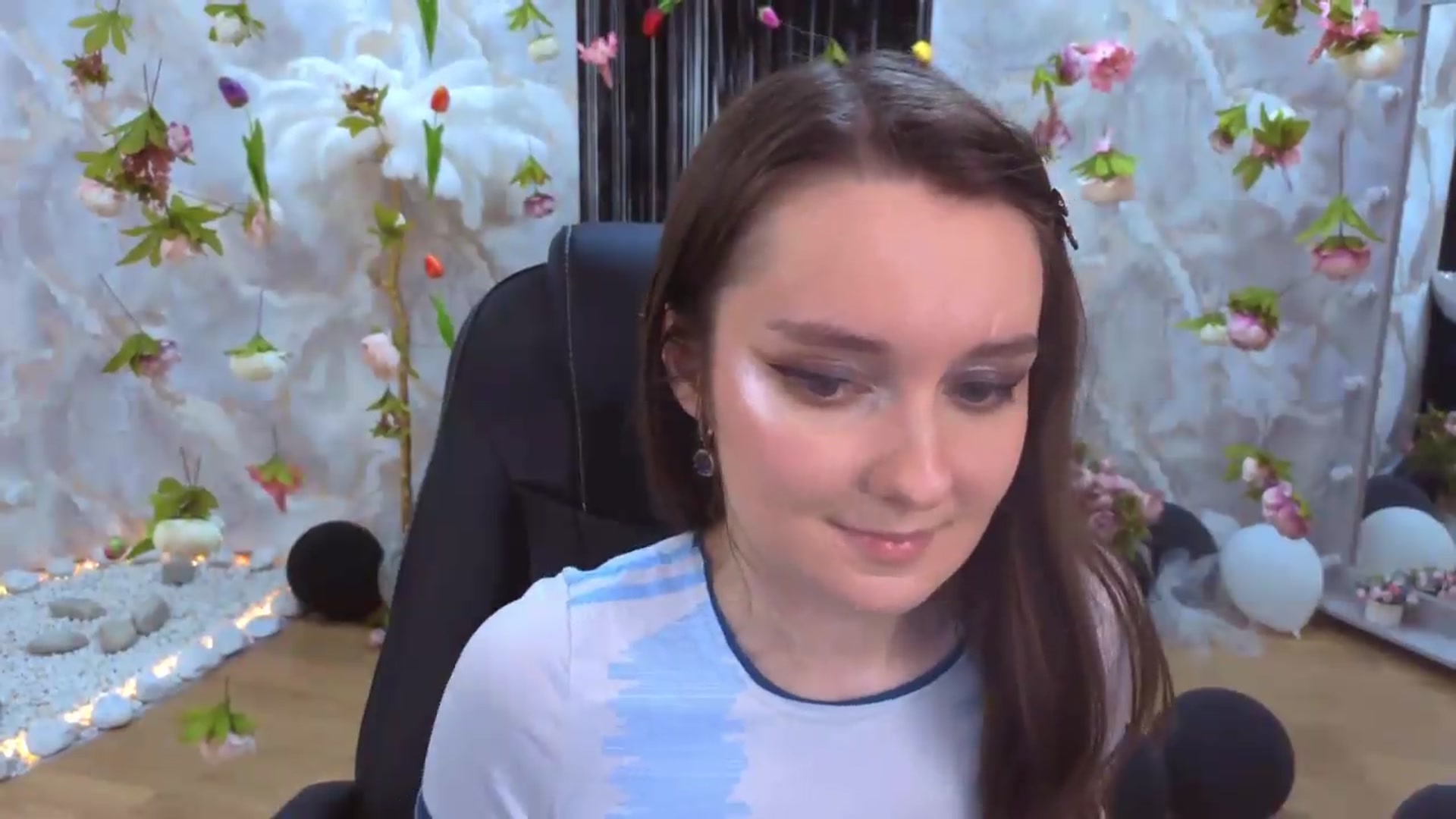 Gallery image thumbnail from Milim_Nava's myfreecams stream on, 07/20/2026, 01:50 image 16 of 20