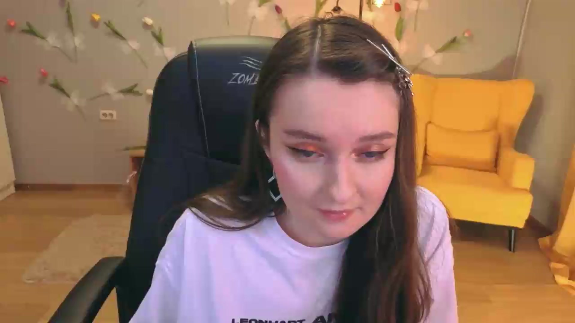 Gallery image thumbnail from Milim_Nava's myfreecams stream on, 07/22/2026, 14:39 image 14 of 20