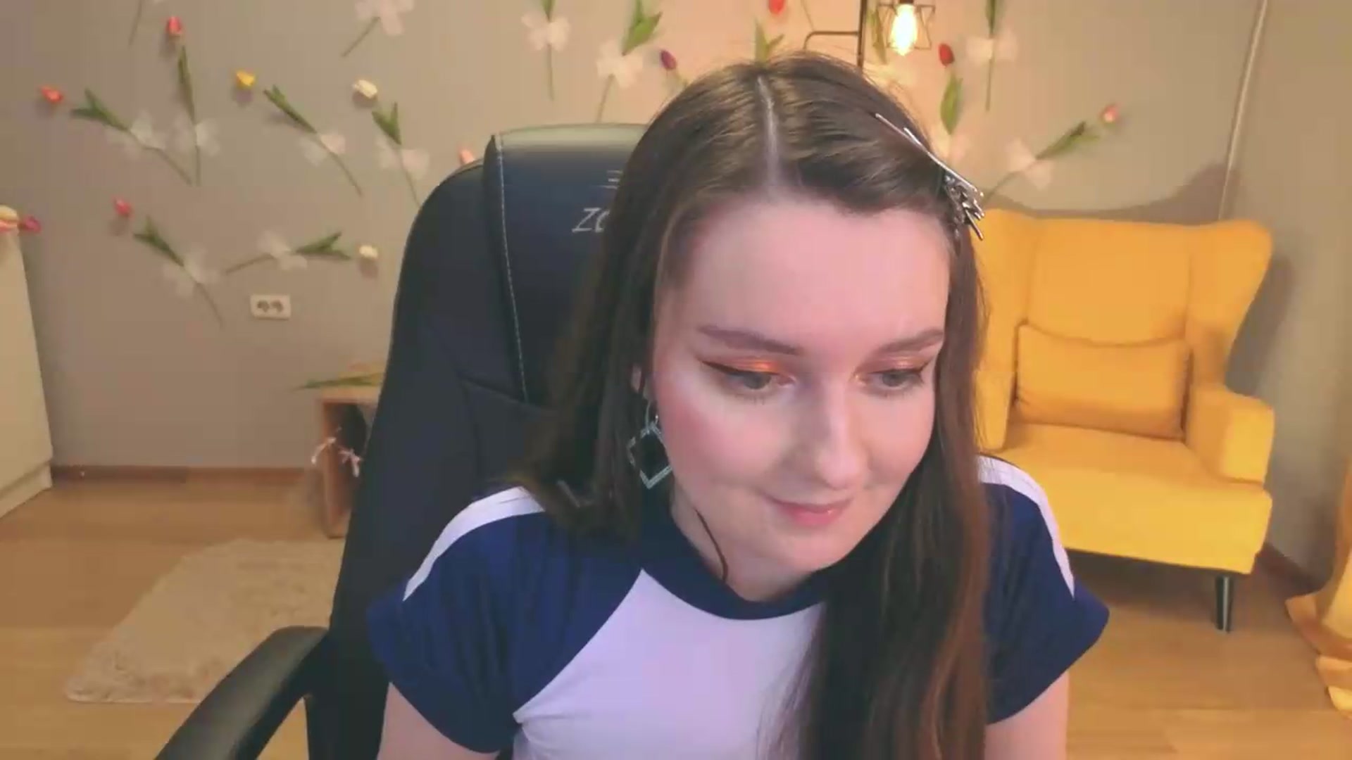 Gallery image thumbnail from Milim_Nava's myfreecams stream on, 07/22/2026, 14:39 image 2 of 20