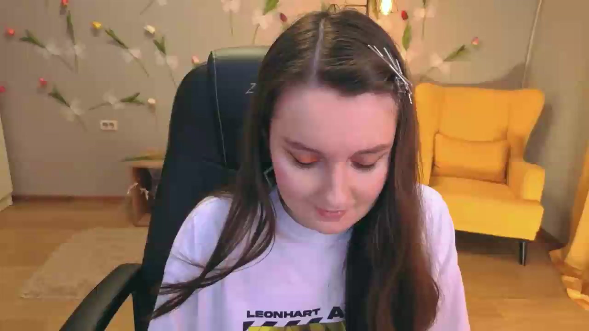 Gallery image thumbnail from Milim_Nava's myfreecams stream on, 07/22/2026, 14:39 image 19 of 20