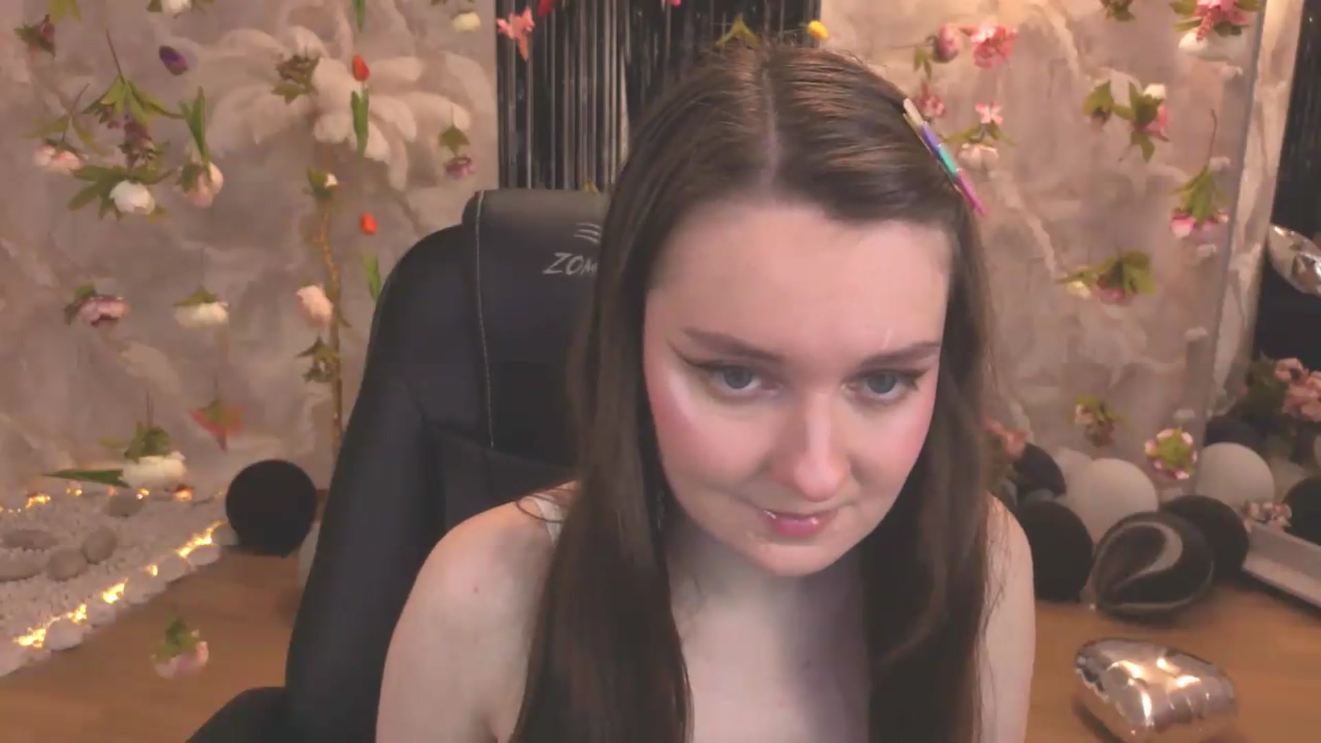 Gallery image thumbnail from Milim_Nava's myfreecams stream on, 07/23/2026, 18:27 image 3 of 20