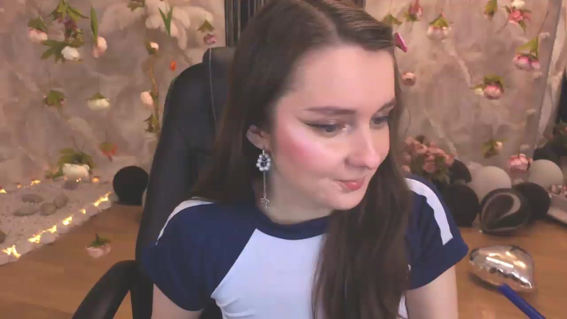 Gallery image thumbnail from Milim_Nava's myfreecams stream on, 07/23/2026, 21:35 image 12 of 20