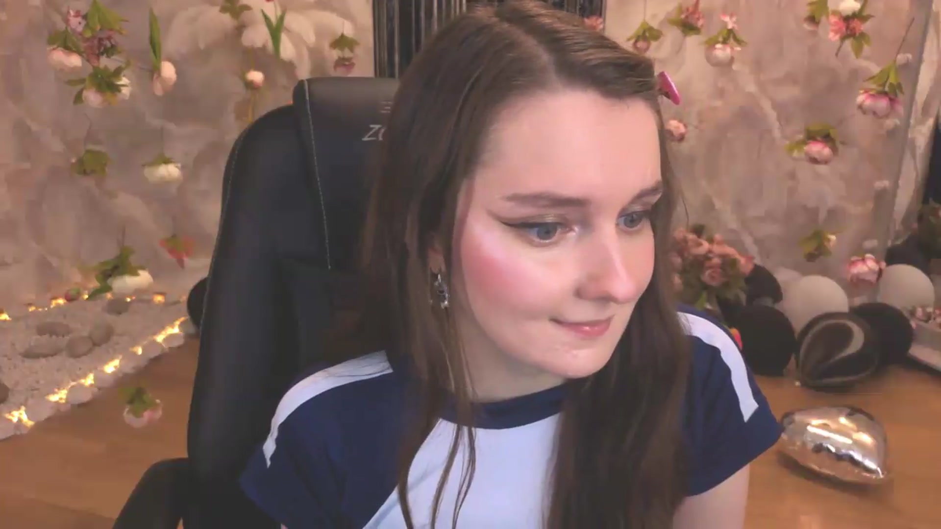 Gallery image thumbnail from Milim_Nava's myfreecams stream on, 07/23/2026, 21:35 image 17 of 20