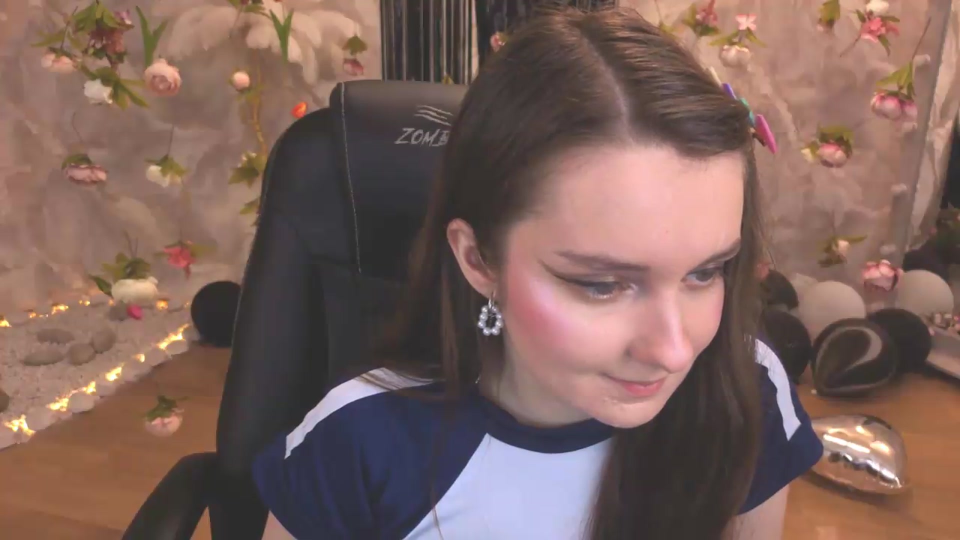 Gallery image thumbnail from Milim_Nava's myfreecams stream on, 07/23/2026, 21:35 image 19 of 20