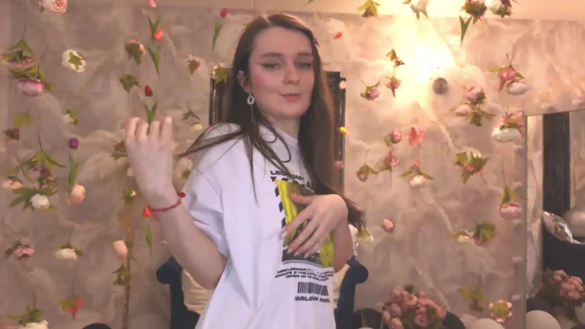 Gallery image thumbnail from Milim_Nava's myfreecams stream on, 07/24/2026, 03:54 image 6 of 20