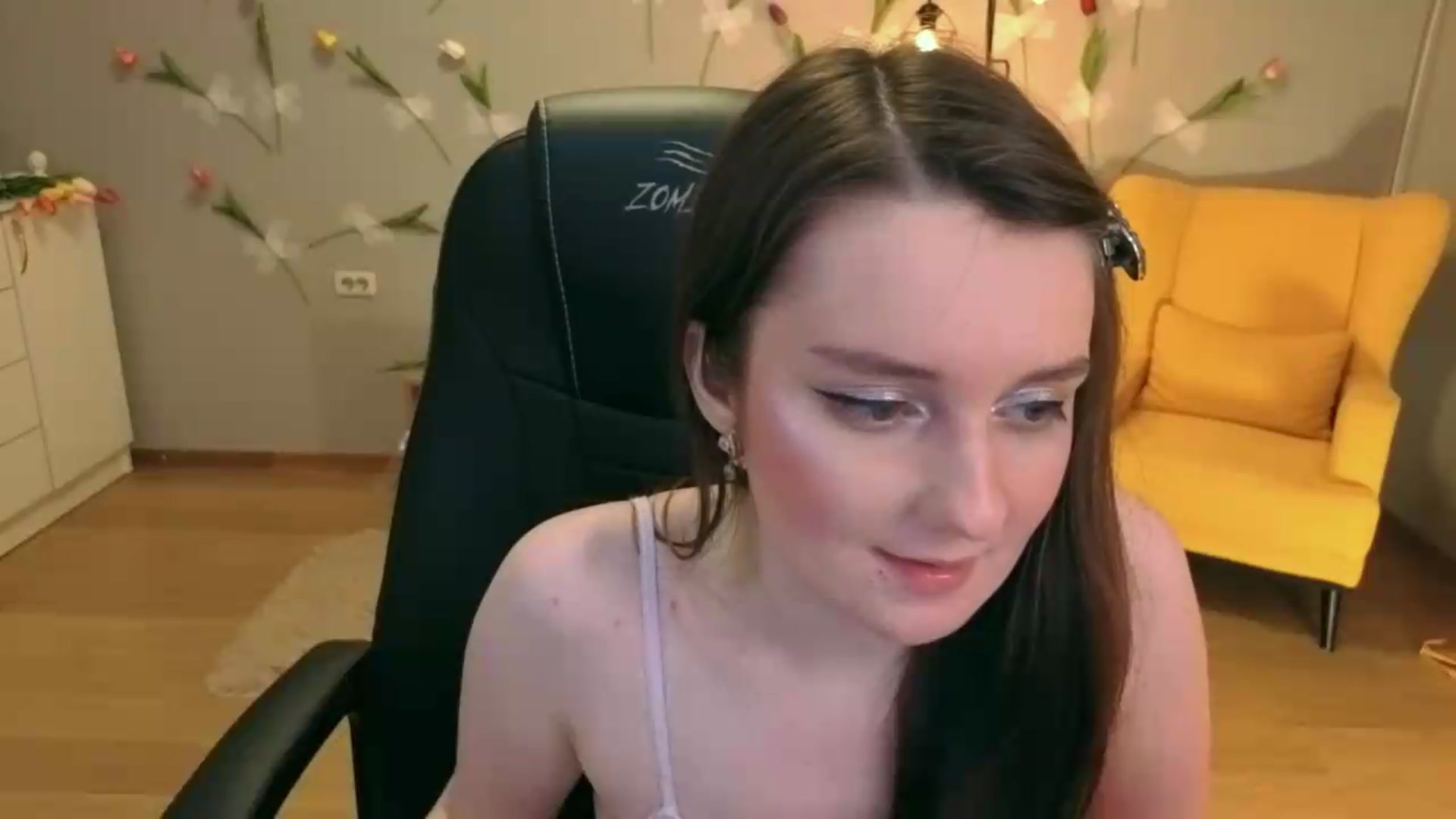 Gallery image thumbnail from Milim_Nava's myfreecams stream on, 07/26/2026, 23:46 image 11 of 20