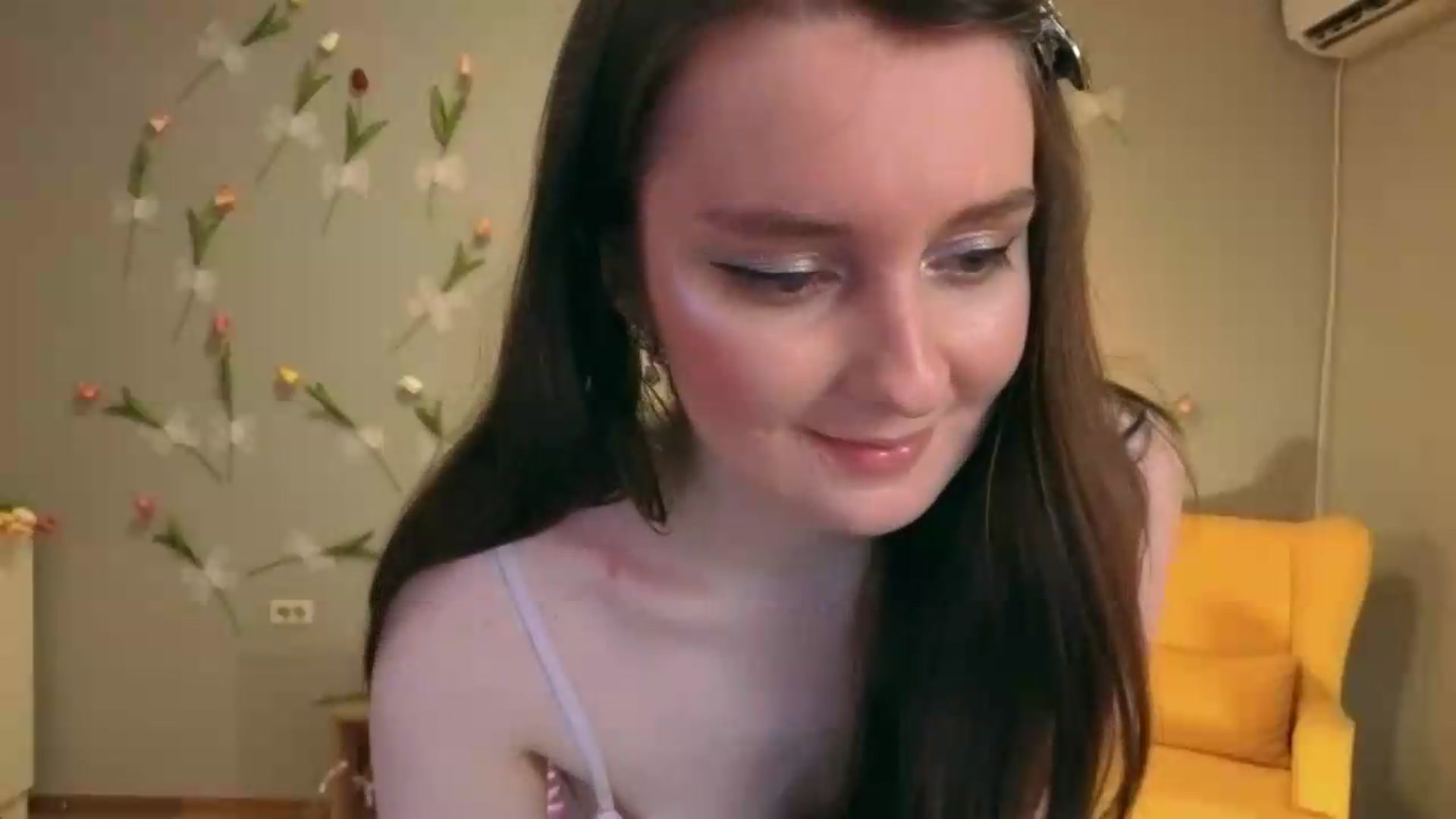 Gallery image thumbnail from Milim_Nava's myfreecams stream on, 07/27/2026, 01:11 image 11 of 20