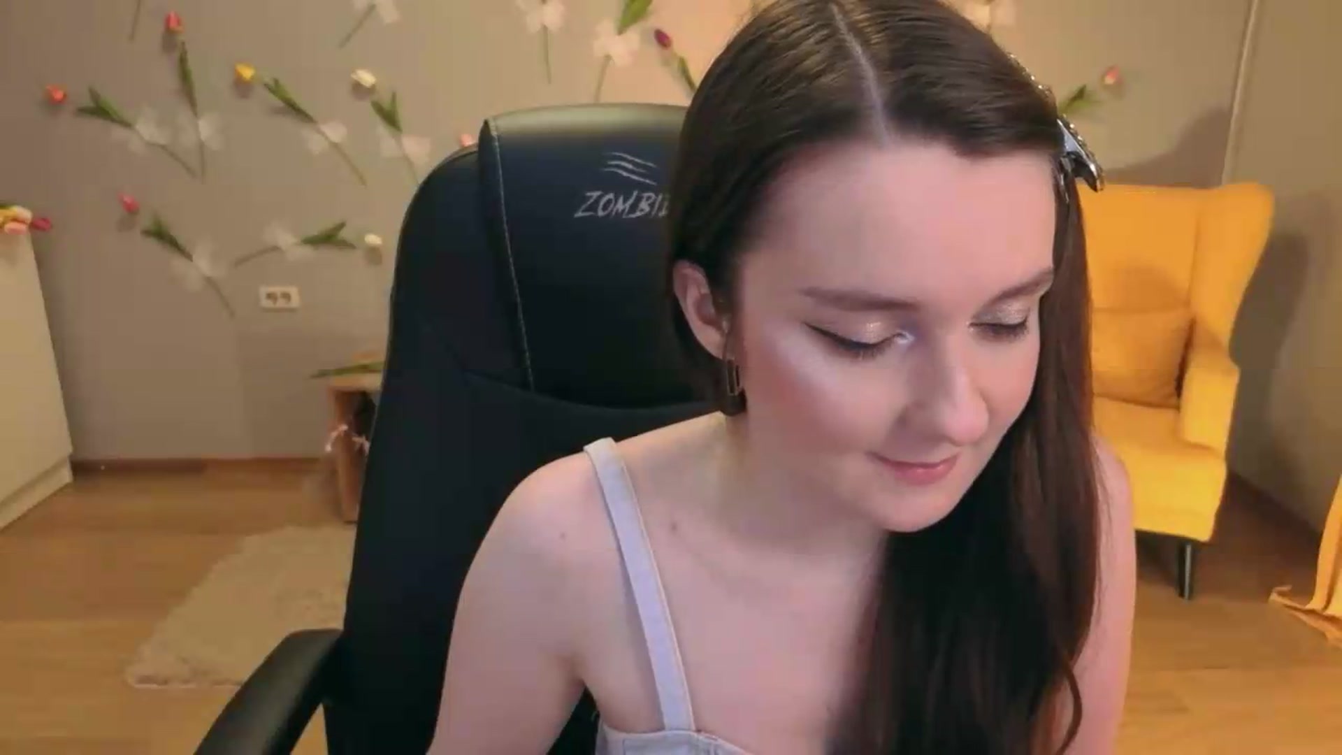 Gallery image thumbnail from Milim_Nava's myfreecams stream on, 07/27/2026, 18:35 image 18 of 20