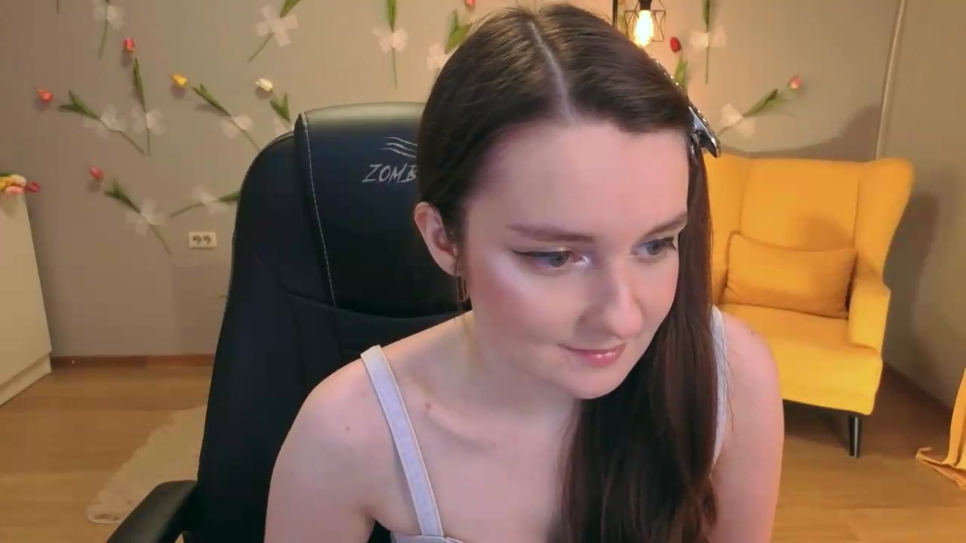 Gallery image thumbnail from Milim_Nava's myfreecams stream on, 07/27/2026, 18:35 image 2 of 20