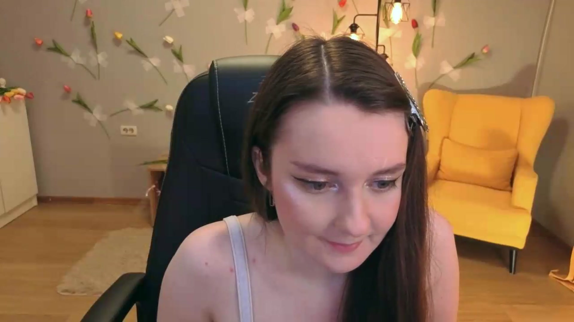 Gallery image thumbnail from Milim_Nava's myfreecams stream on, 07/27/2026, 19:23 image 5 of 20