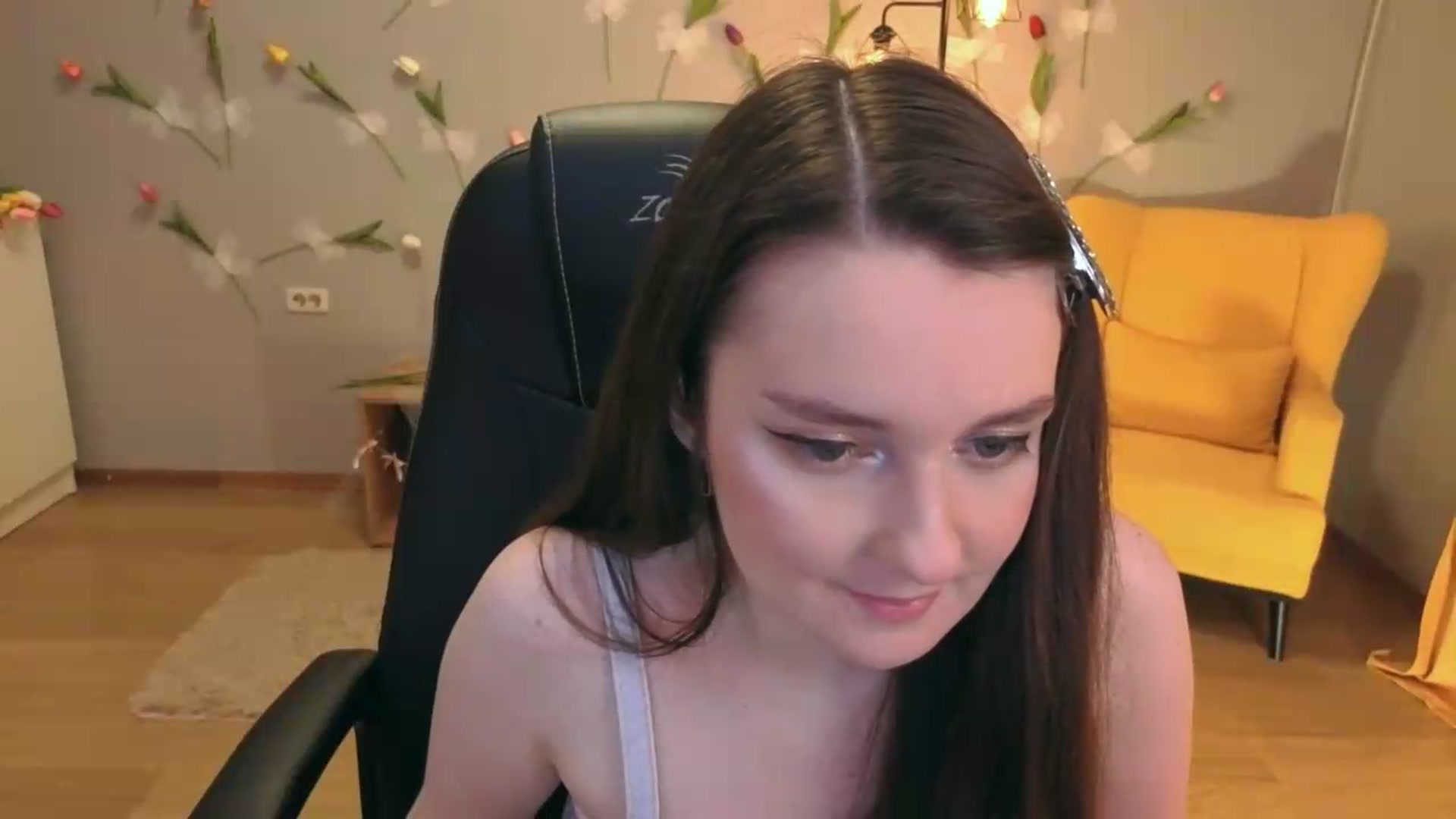 Gallery image thumbnail from Milim_Nava's myfreecams stream on, 07/27/2026, 19:23 image 11 of 20