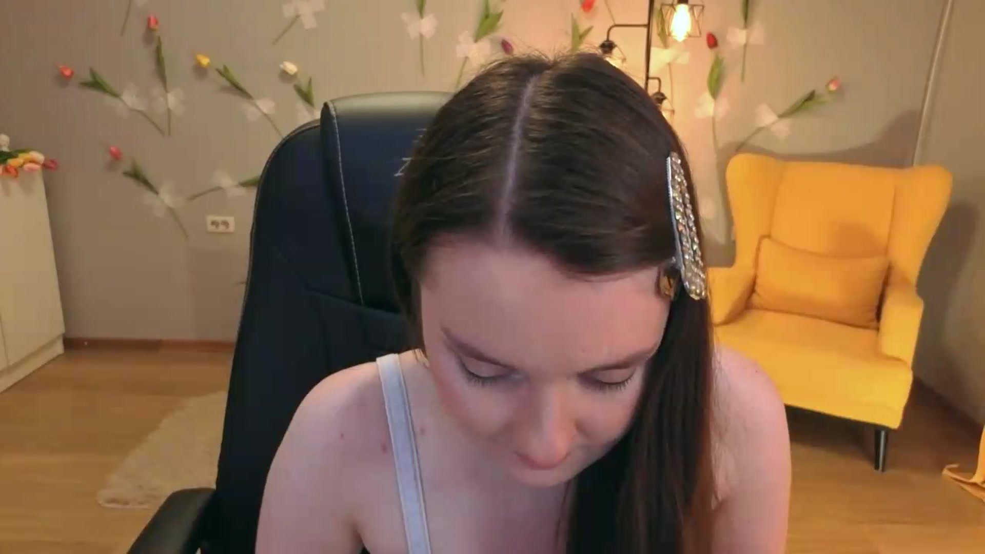 Gallery image thumbnail from Milim_Nava's myfreecams stream on, 07/27/2026, 19:23 image 4 of 20