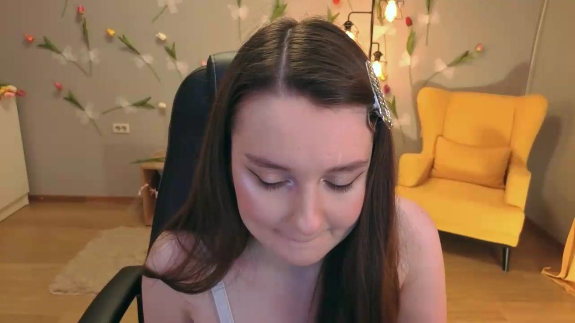 Gallery image thumbnail from Milim_Nava's myfreecams stream on, 07/27/2026, 19:23 image 10 of 20