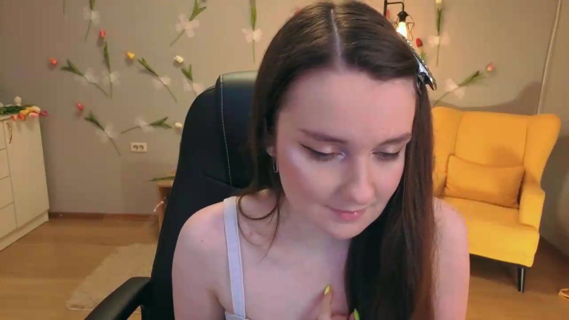 Gallery image thumbnail from Milim_Nava's myfreecams stream on, 07/27/2026, 21:41 image 4 of 20