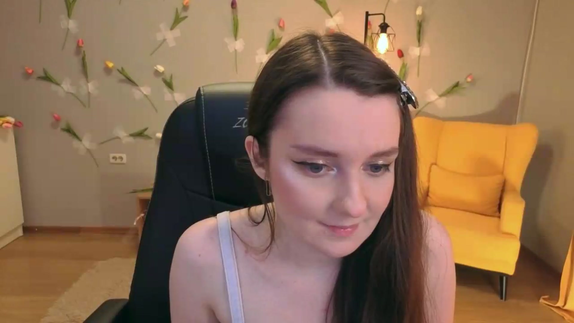 Gallery image thumbnail from Milim_Nava's myfreecams stream on, 07/27/2026, 21:41 image 2 of 20