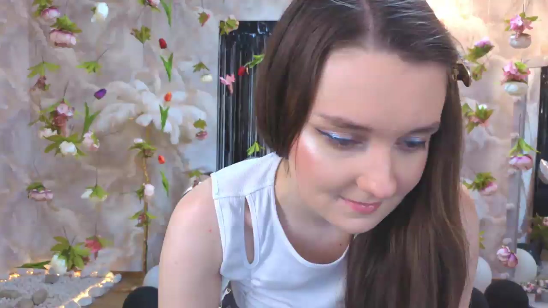 Gallery image thumbnail from Milim_Nava's myfreecams stream on, 07/28/2026, 21:49 image 1 of 20