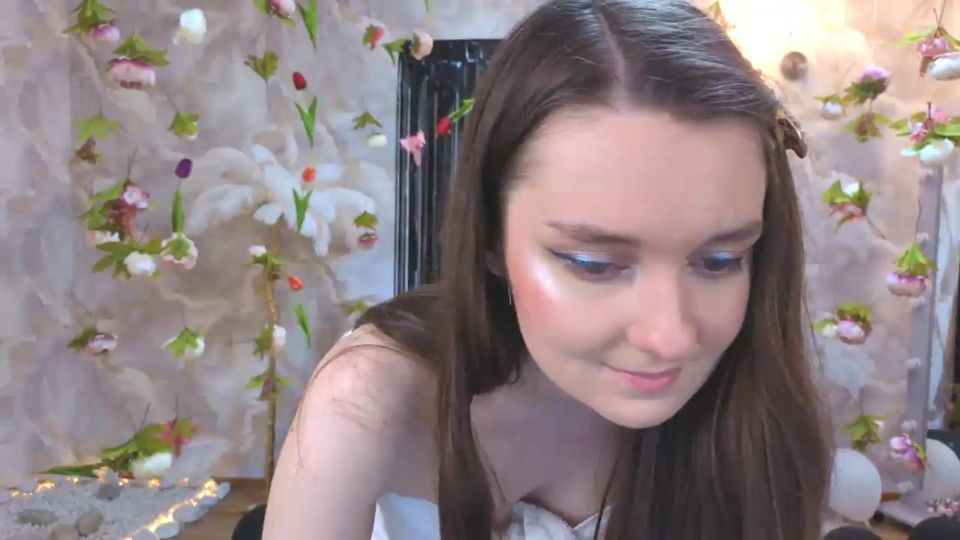 Gallery image thumbnail from Milim_Nava's myfreecams stream on, 07/28/2026, 21:49 image 16 of 20