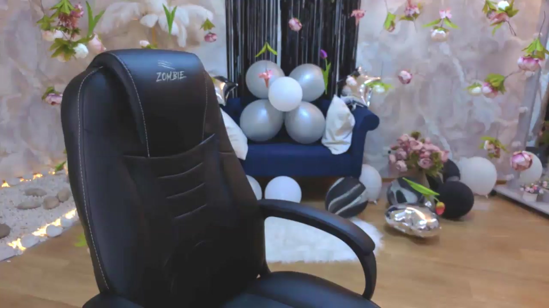 Gallery image thumbnail from Milim_Nava's myfreecams stream on, 07/28/2026, 23:17 image 16 of 20